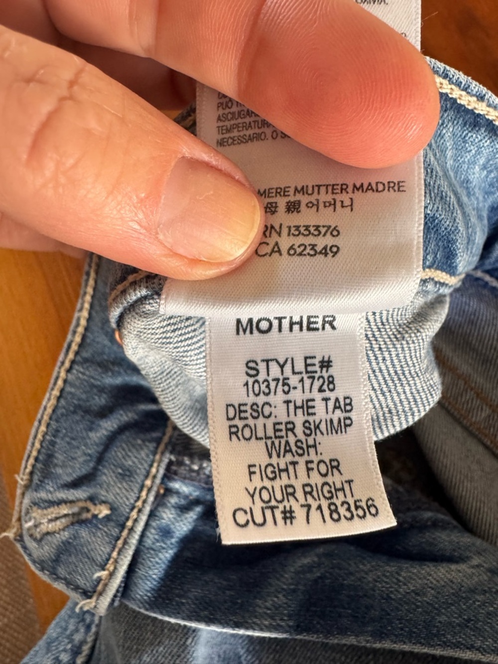 MOTHER THE TAB ROLLER SKIMP in Fight For Your Right - Size 27 - Picture 8 of 12